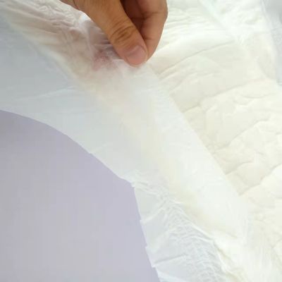 70-250g μίας χρήσης πάνες για ενήλικες με στεγνή φροντίδα και αντιδιαρροϊκό 3D κανάλι πρόληψης διαρροών
